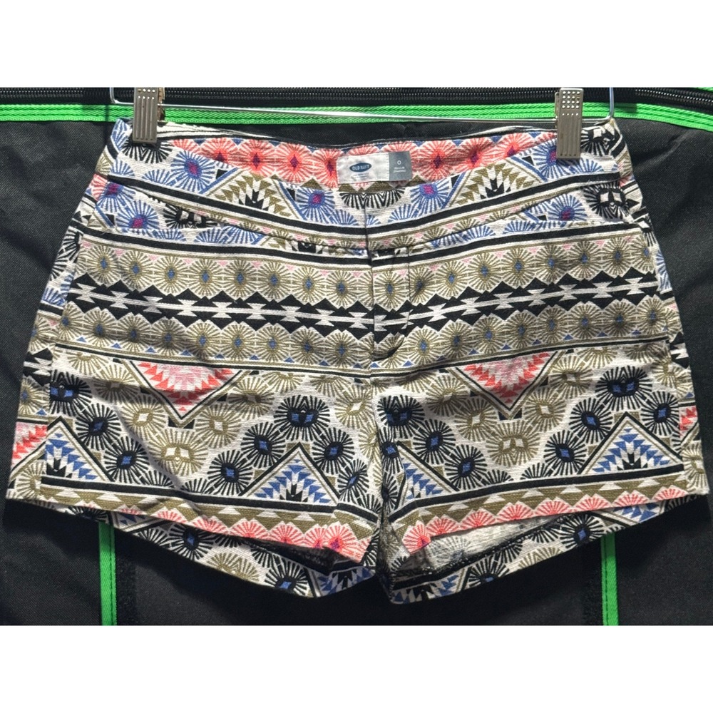 Size 0 - Old Navy Women Pixie Shorts Geometric Tribal Print Multicolor Mid Rise